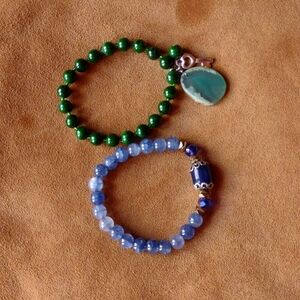 Set of Two Gorgeous Faux Stone Bead Bracelets Size 2.6 Wrist Green Blue color